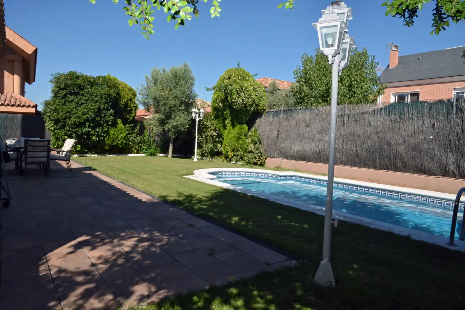 Piscina de Casa o xalet en venda en Mejorada del Campo amb Aire condicionat, Calefacció i Jardí privat
