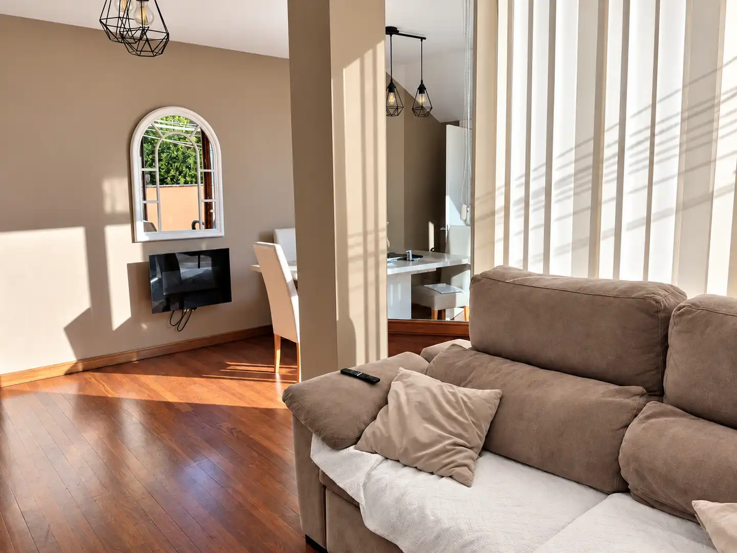 Wohnzimmer von Dachboden zur Miete in Santa María de Cayón mit Heizung, Terrasse und Abstellraum