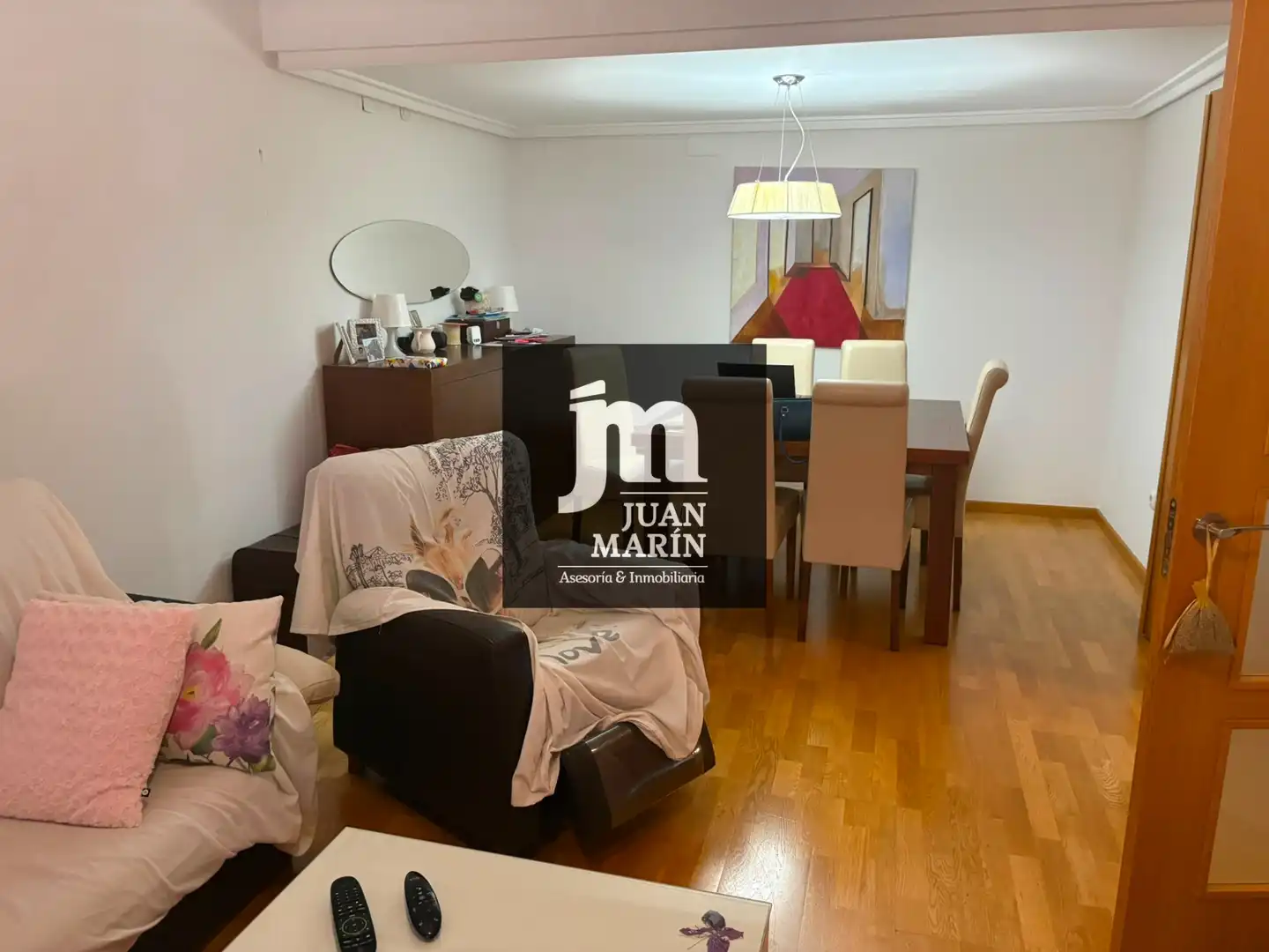 Sala d'estar de Casa adosada en venda en Albacete amb Aire condicionat, Calefacció i Parquet
