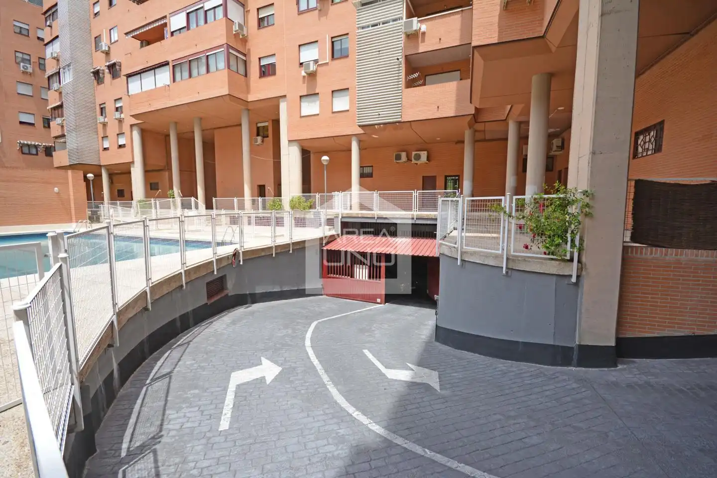 Vista exterior de Garatge en venda en Alcorcón