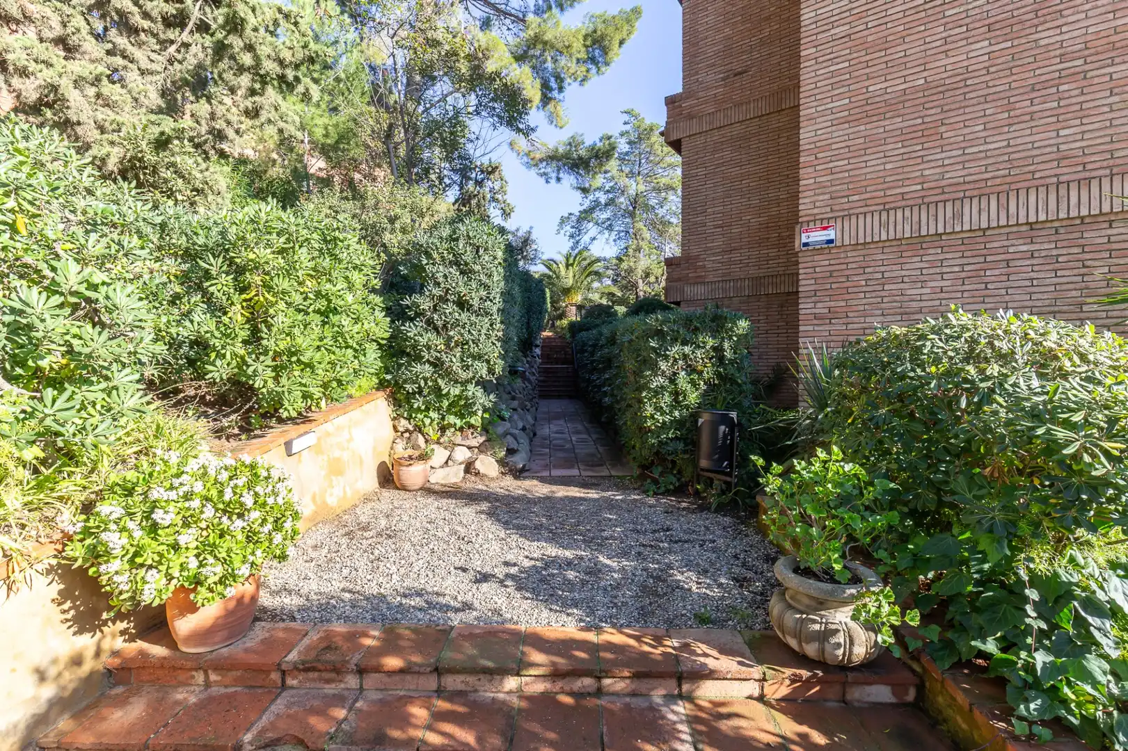 Jardín de Planta baja en venta en Sant Just Desvern con Aire acondicionado, Calefacción y Terraza