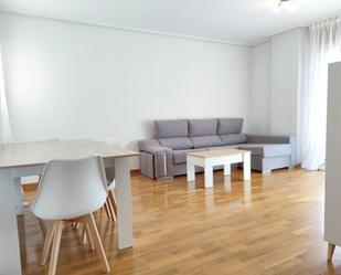 Living room of Flat to rent in Molina de Segura  with Air Conditioner and Balcony