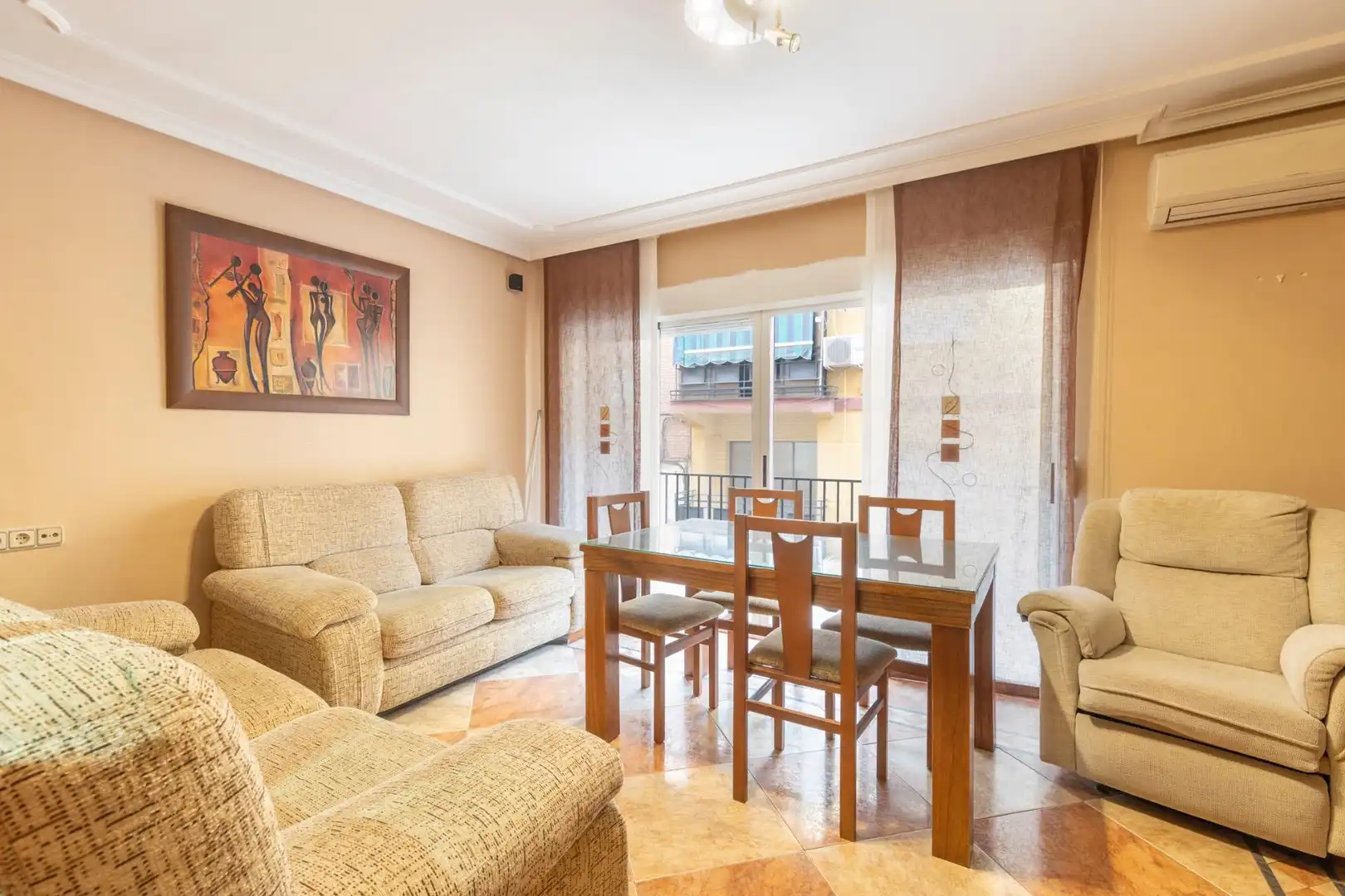 Wohnzimmer von Wohnung zum Verkauf in Guadix mit Heizung, Möbliert und Balkon