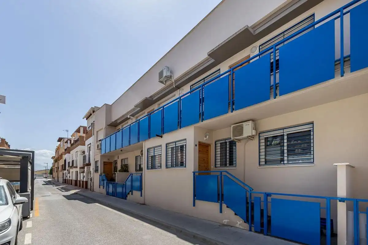 Vista exterior de Planta baja en venta en Churriana de la Vega