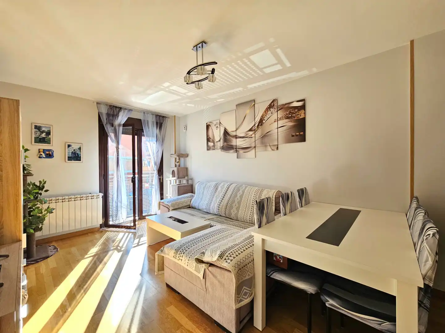 Sala d'estar de Dúplex en venda en Guadarrama amb Calefacció, Parquet i Traster