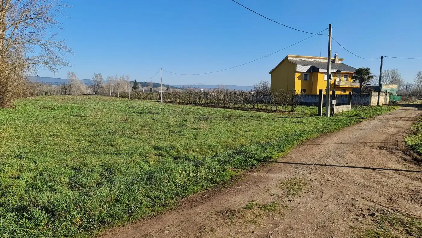 Casa rústica en venda a Camponaraya, imagen 4