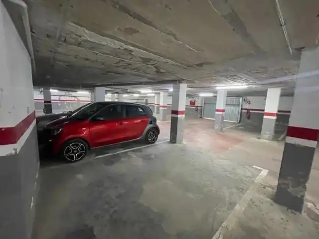 Parking of Garage for rent in Salou