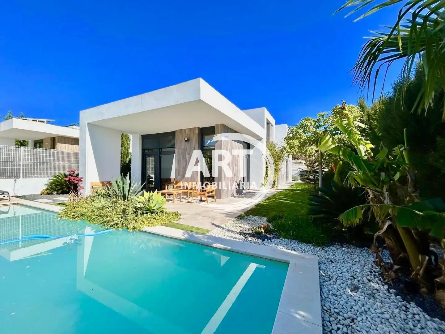 Vista exterior de Casa o chalet en venta en Bétera con Aire acondicionado, Calefacción y Jardín privado