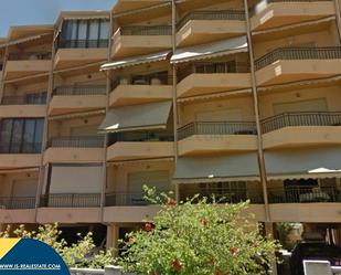 Vista exterior de Pis en venda en Benidorm amb Terrassa i Moblat