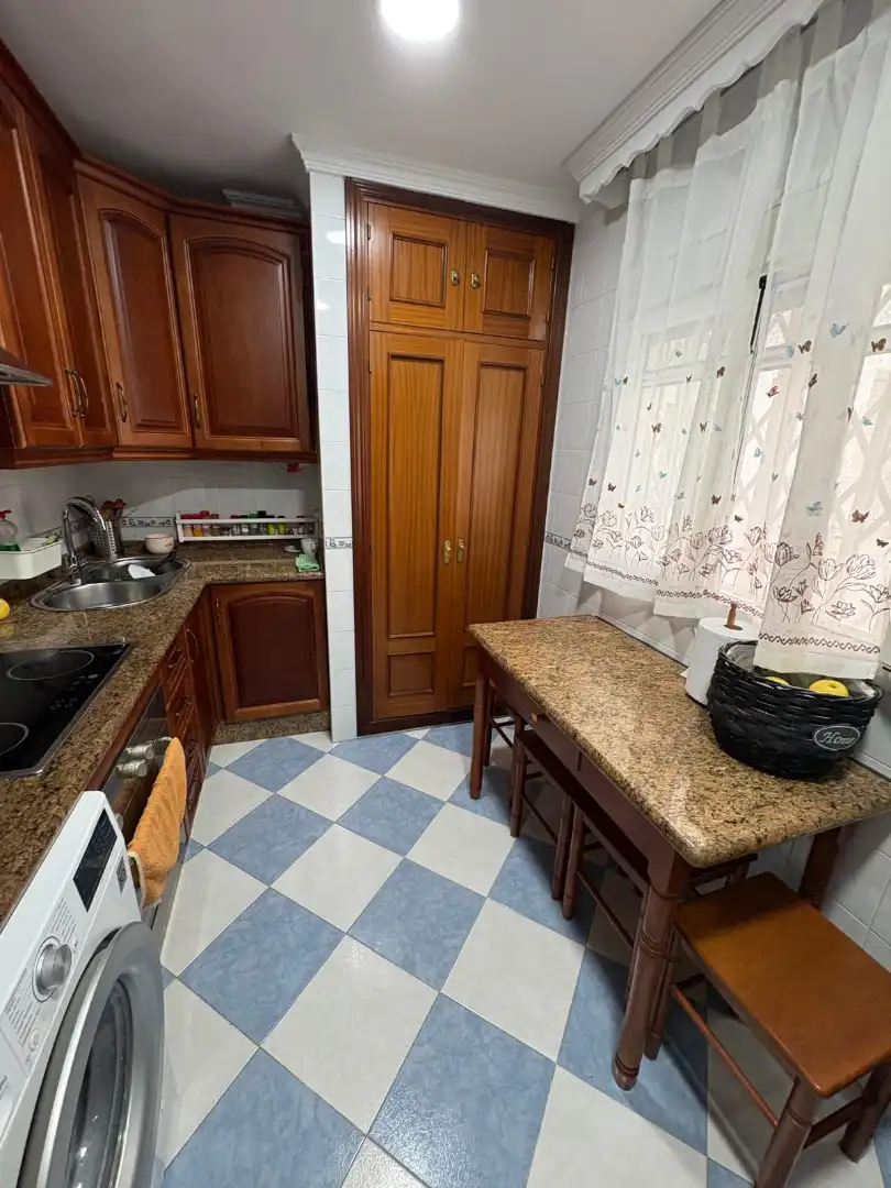 Cocina de Piso en venta en Arcos de la Frontera con Aire acondicionado, Calefacción y Amueblado