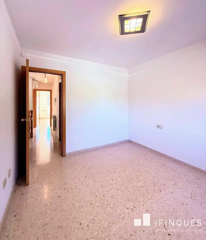 Casa o chalet en venta en Castellar del Vallès con Aire acondicionado, Calefacción y Jardín privado