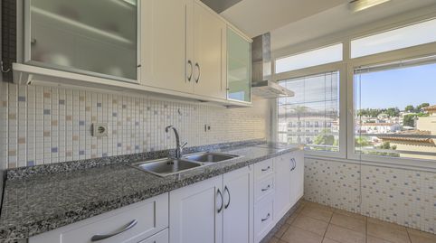 Foto 3 de Apartamento en venta en La Carihuela - Los Nidos, Torremolinos