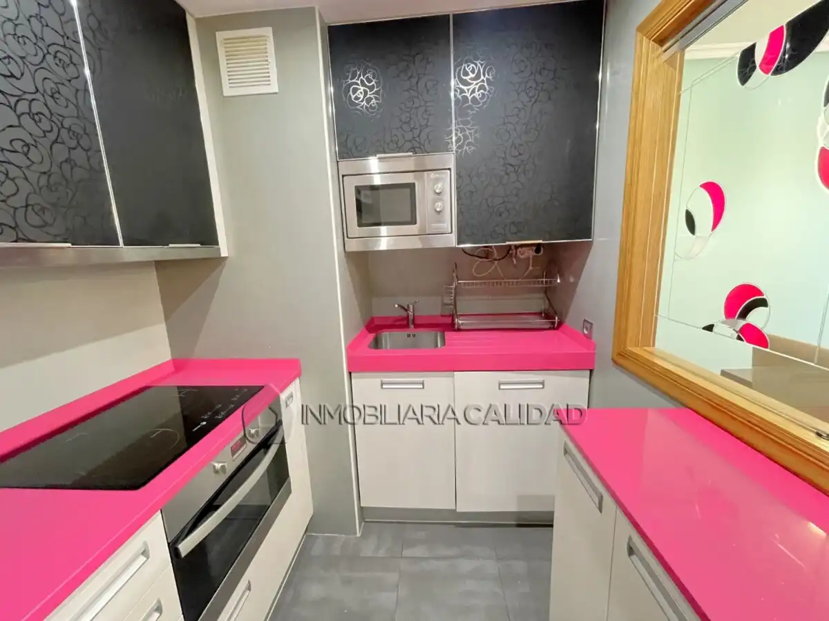 Kitchen of Flat for rent in Burgos  with Heating and Furnished