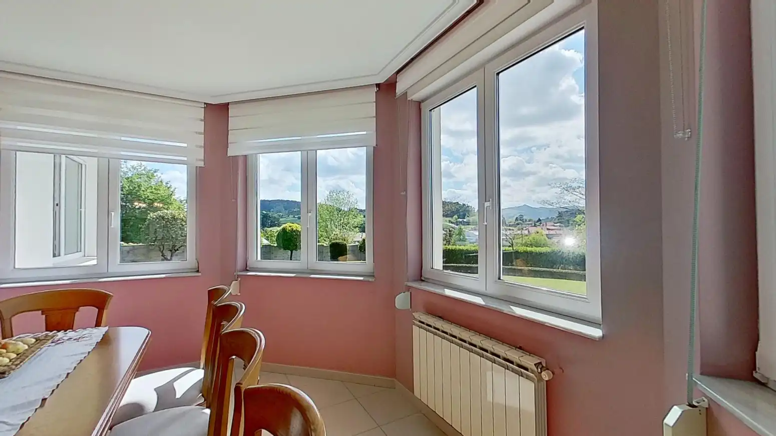 Comedor de Casa o chalet en venta en Reocín con Calefacción, Jardín privado y Terraza