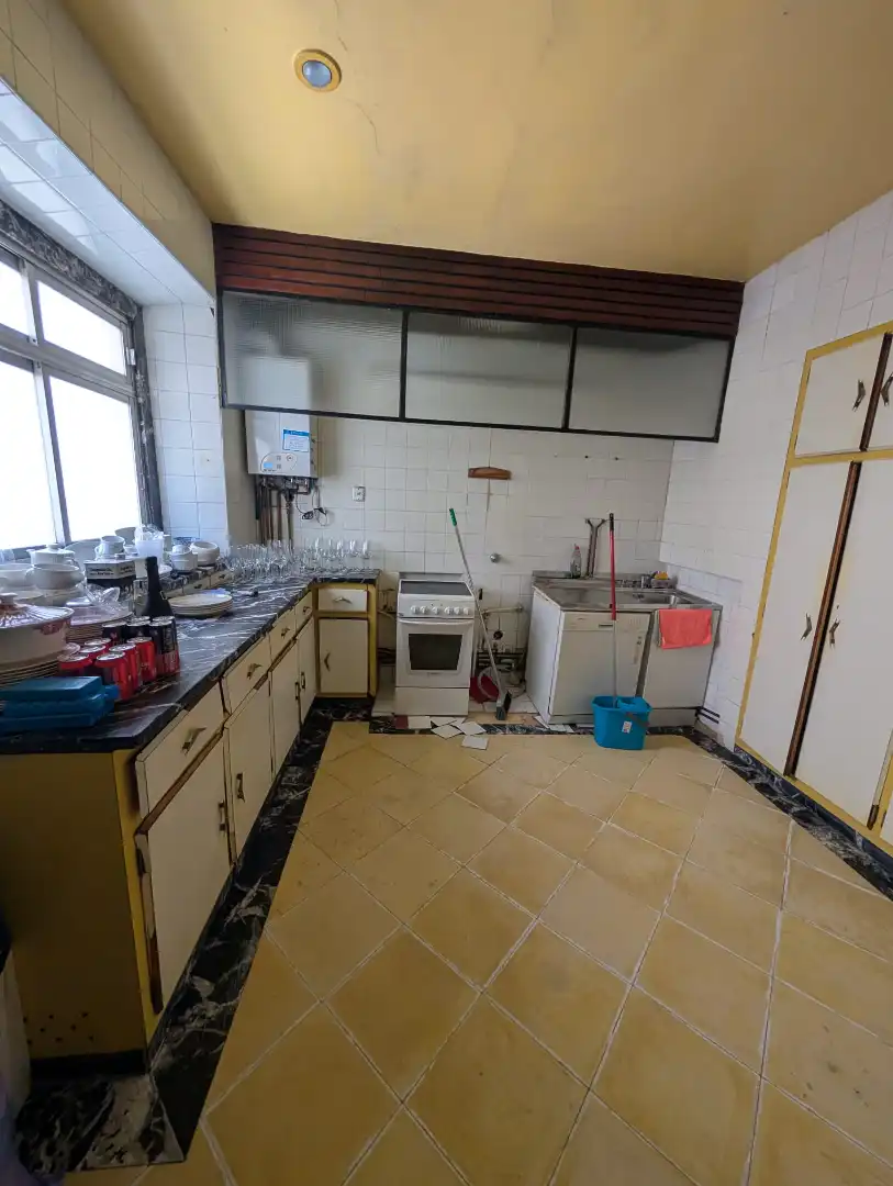 Cocina de Piso en venta en Santander con Calefacción y Balcón