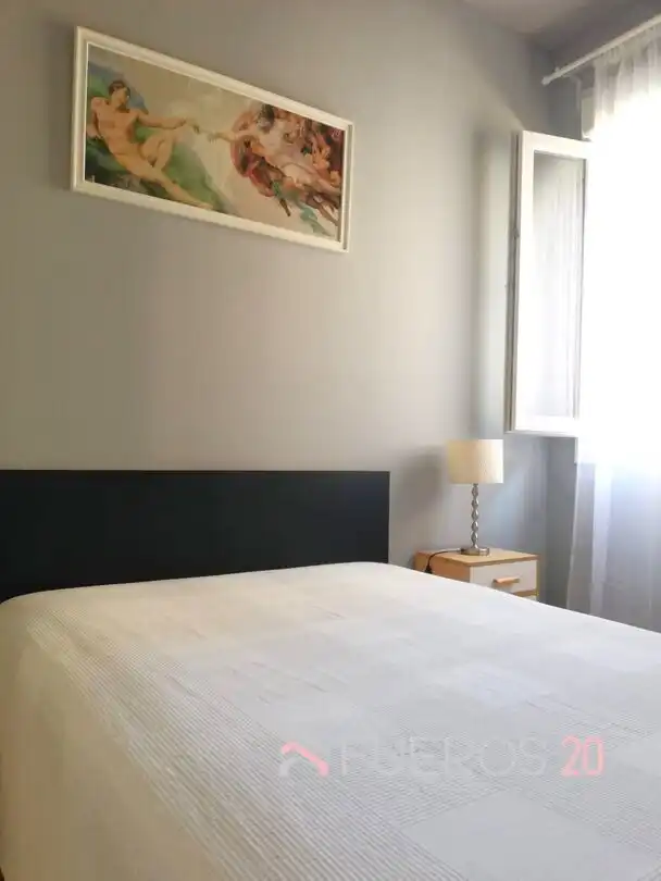 Bedroom of Apartments for sale in Barakaldo   with Air Conditioner, Heating and Furnished
