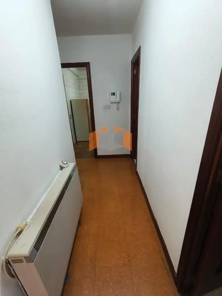 Pis en venda en Vigo  amb Calefacció, Parquet i Terrassa