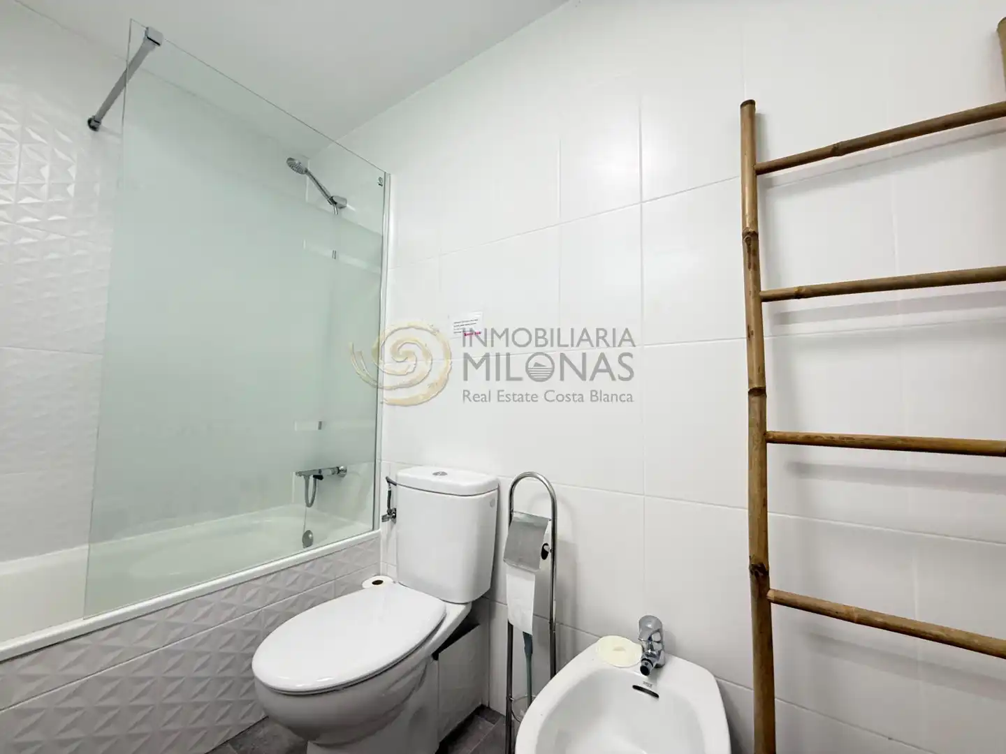 Baño de Casa o chalet en venta en Benidorm con Aire acondicionado, Calefacción y Jardín privado
