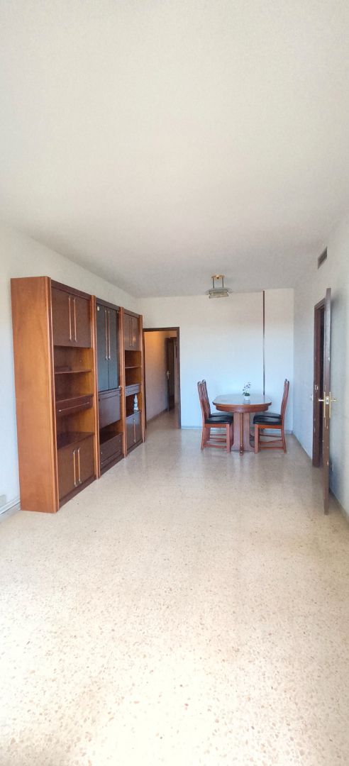 Dining room of Flat for sale in Sabadell  with Heating, Oven and Balcony