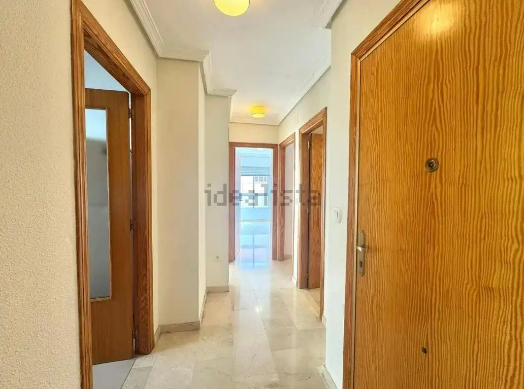 Wohnung zur Miete in Alicante / Alacant mit Klimaanlage, Heizung und Terrasse