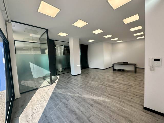 Oficina en Alquiler en Rambleta del Pare Alegre en Segle XX