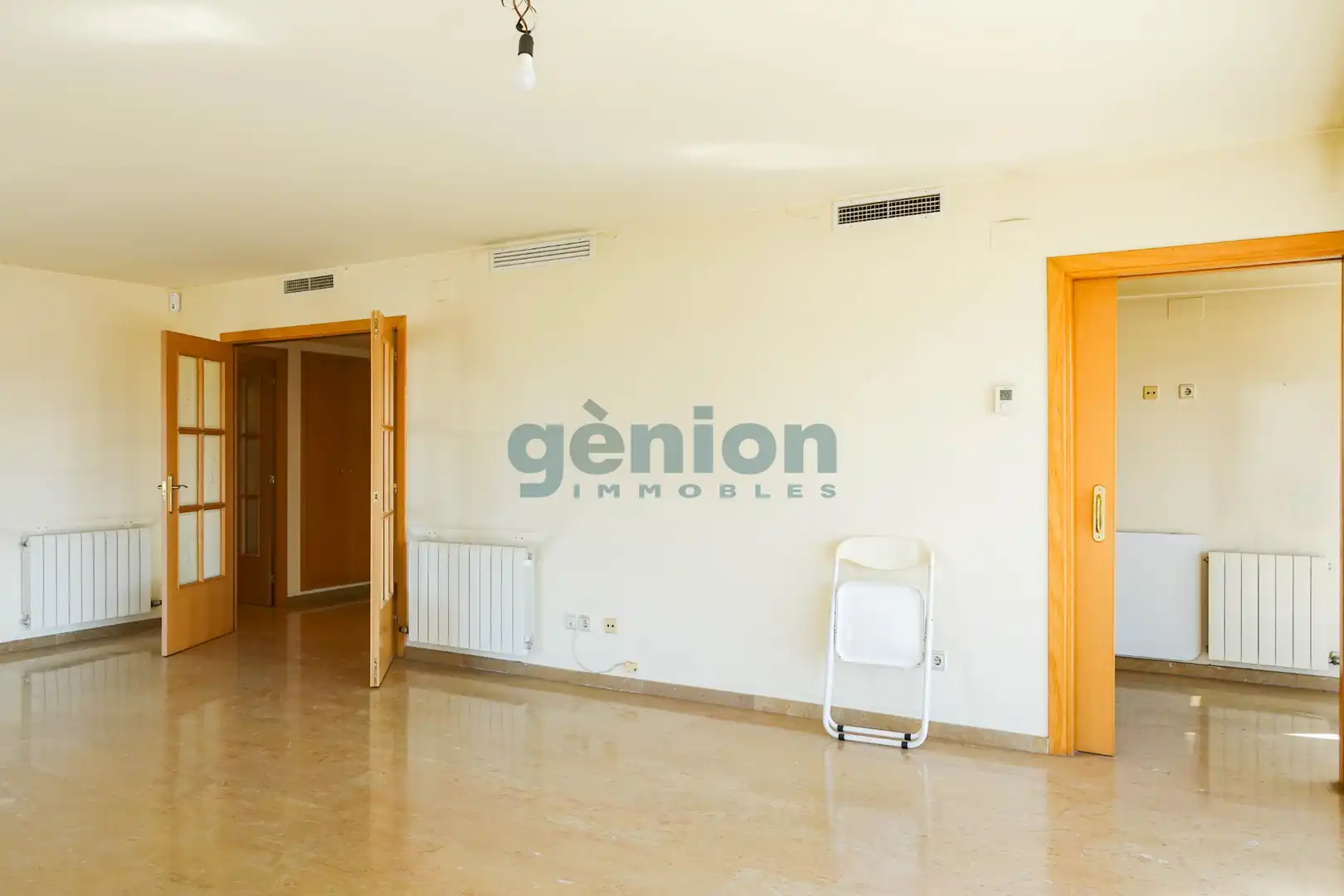 Appartamento con ascensore in vendita a Carrer Emili Grahit, imagen 6