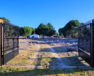 Finca rústica en venda en La Pedraja de Portillo  amb Piscina