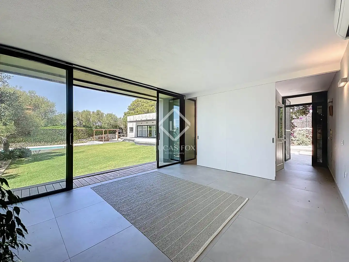 Houses for sale in Sant Lluís  with Air Conditioner, Heating and Private garden