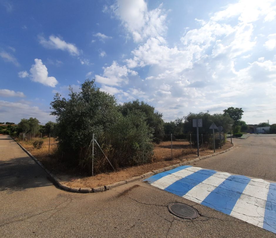 Residential for sale in Escalona