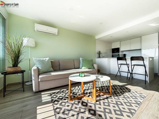 Apartamento en Alquiler en Avenida BENIDORM en Playa de San Juan