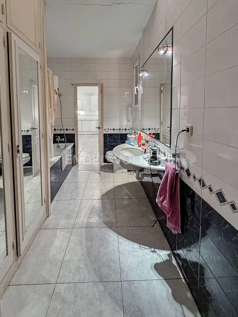 Badezimmer von Gebäude zum Verkauf in Barcelona