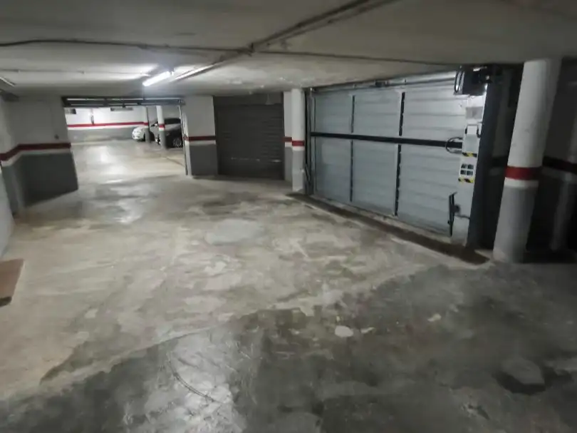 Einzelparkplatz zur Miete in Avinguda Mediterrani 30, imagen 3