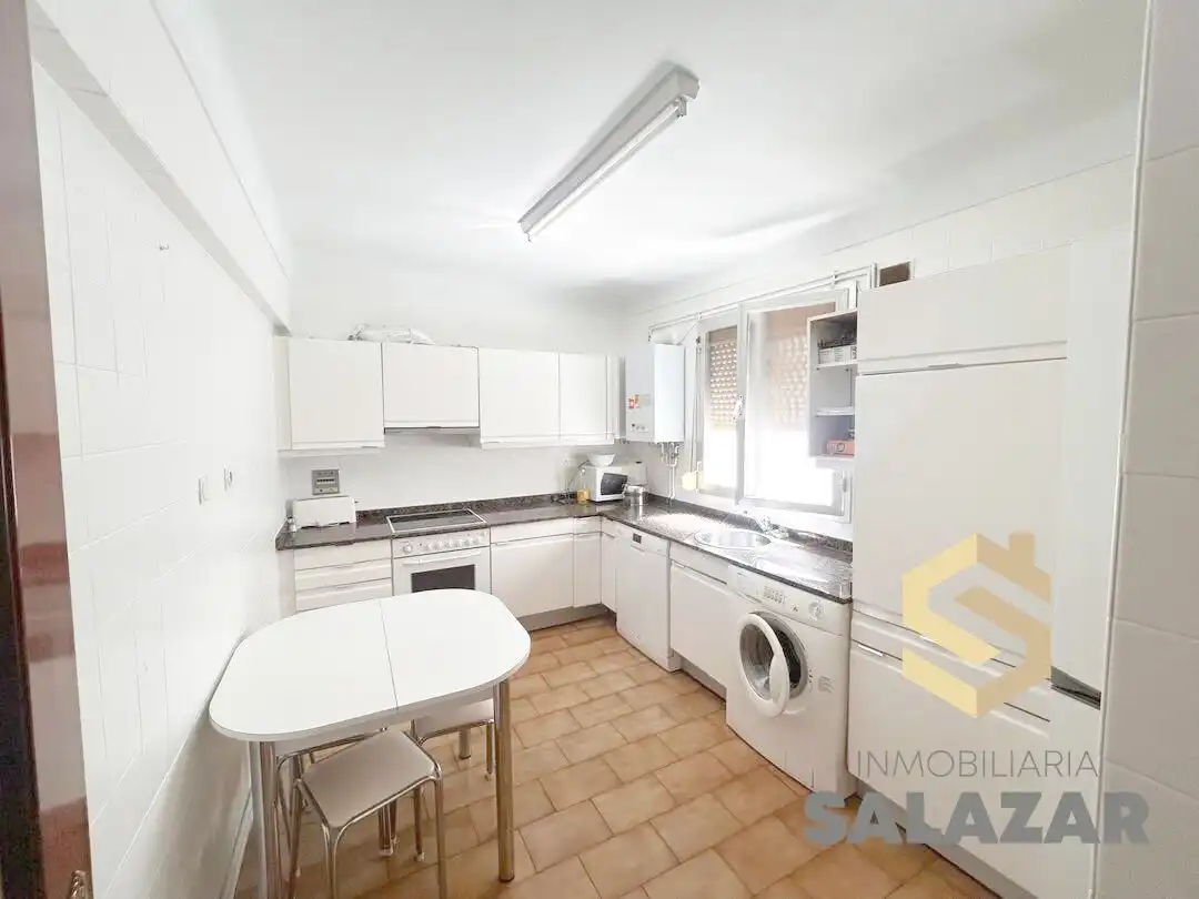 Kitchen of Flat for rent in Bilbao   with Heating