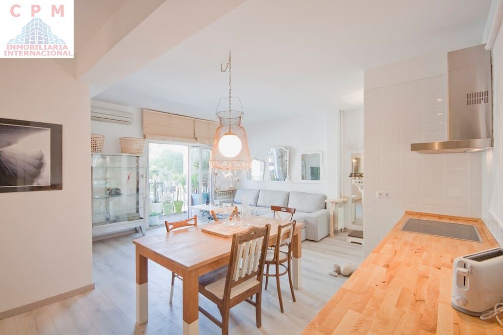 Kitchen of Flat to rent in  Madrid Capital  with Air Conditioner, Heating and Furnished