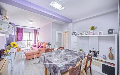 Flat for sale in De Alejandro Morán, Puerta Bonita, Carabanchel,  Madrid Capital