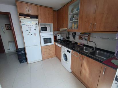 Kitchen of Flat for sale in Reus  with Terrace and Balcony