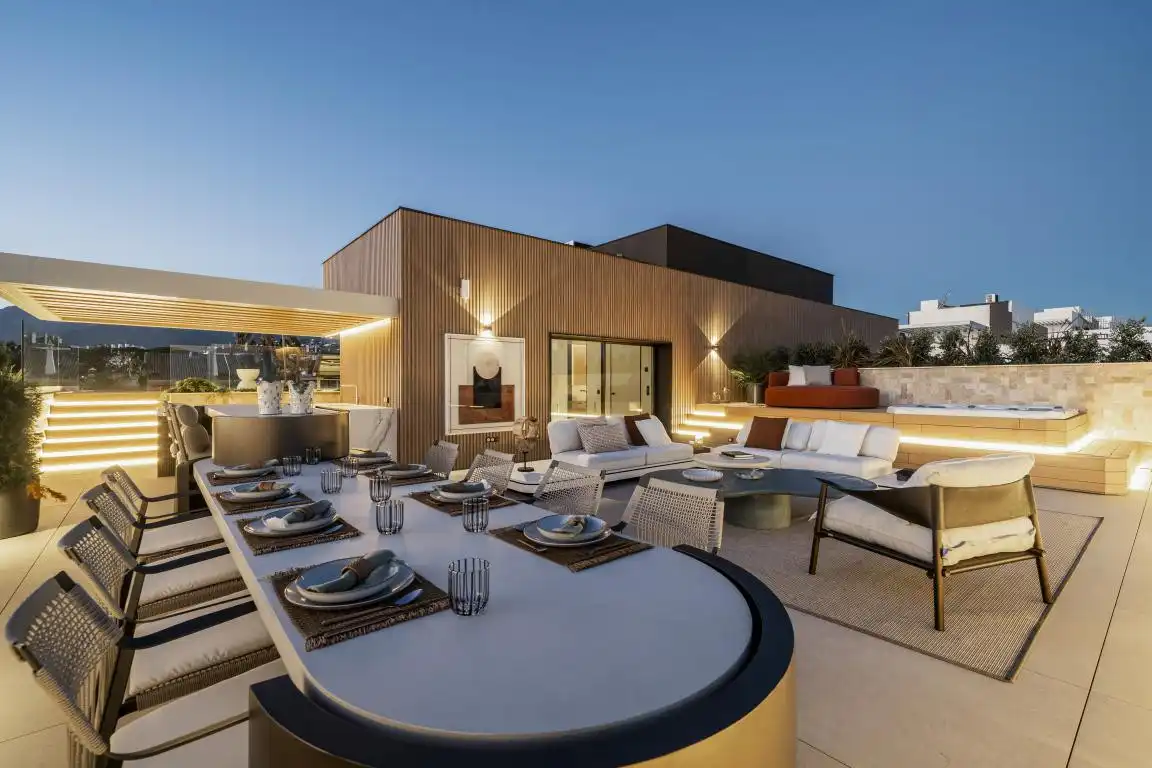 Apartment with pool for sale in Marbella Centro, imagen 9