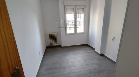 Foto 4 de Pis en venda a Hospital, Albacete Capital