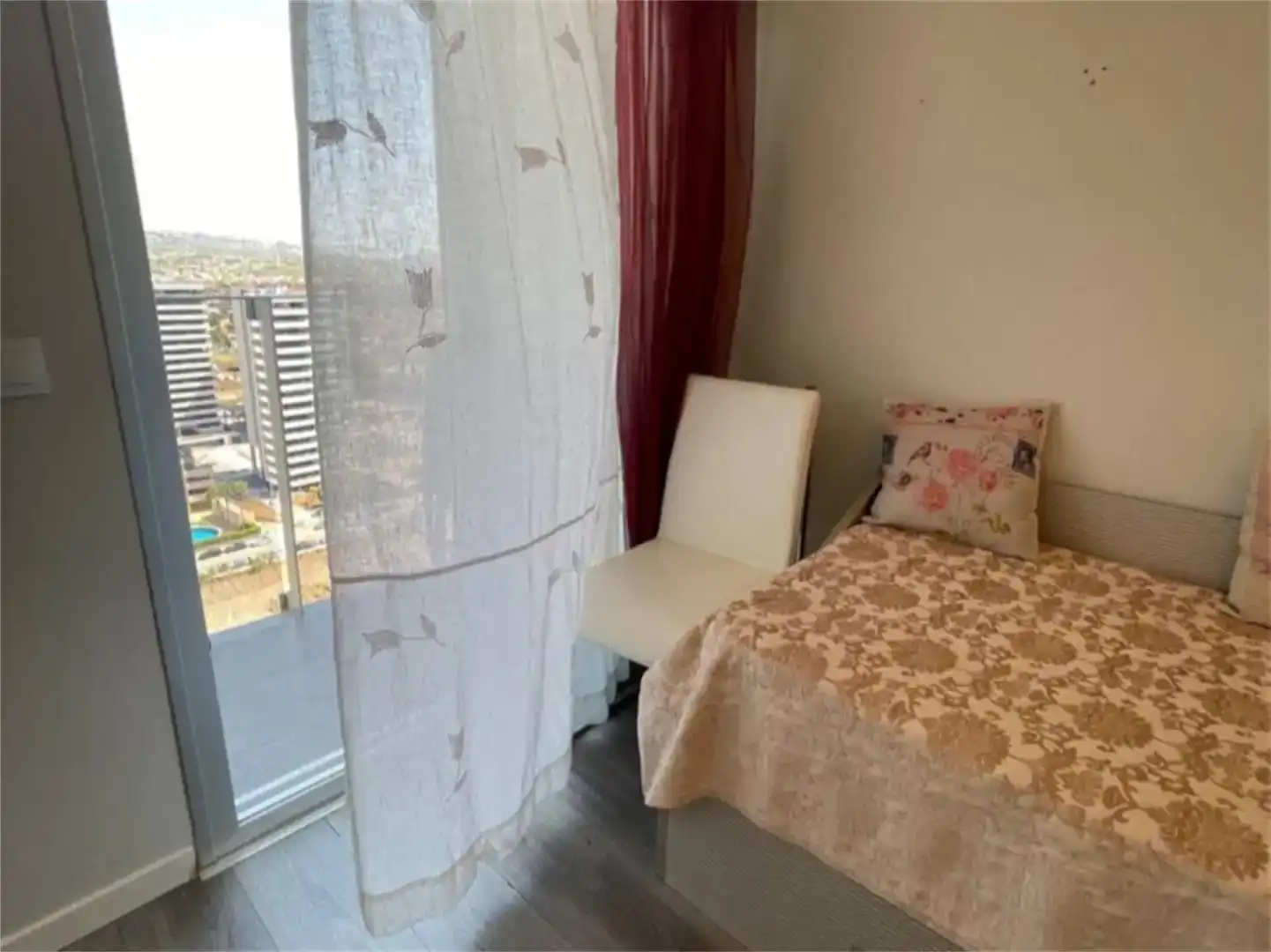 Dormitori de Apartament en venda en Calpe / Calp amb Aire condicionat, Piscina i Balcó
