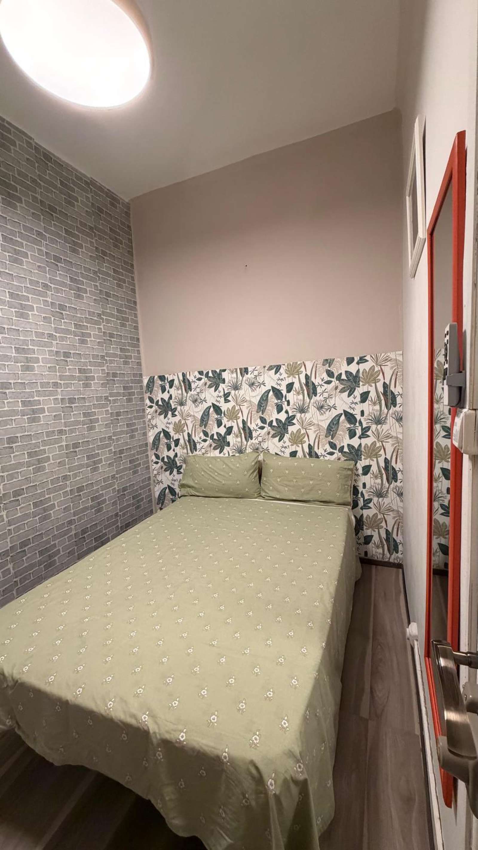 Dormitori de Pis per a compartir en  Barcelona Capital amb Aire condicionat, Calefacció i Terrassa