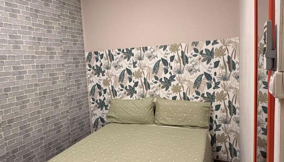 Foto 1 de Pis per a compartir a La Nova Esquerra de l'Eixample, Barcelona