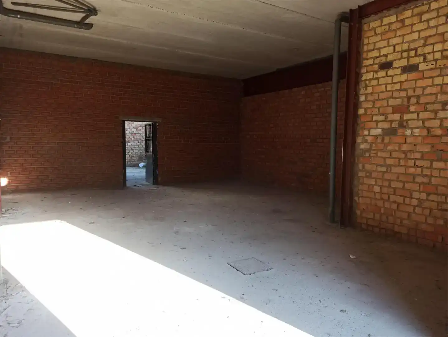 Nave industrial de alquiler en La Rinconada