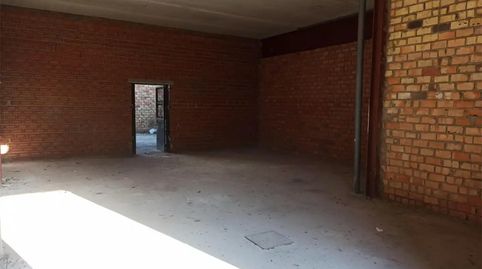 Foto 2 von Fabrikhallen zur Miete in Maria Vazquez Ponce, 33, San José de la Rinconada, La Rinconada