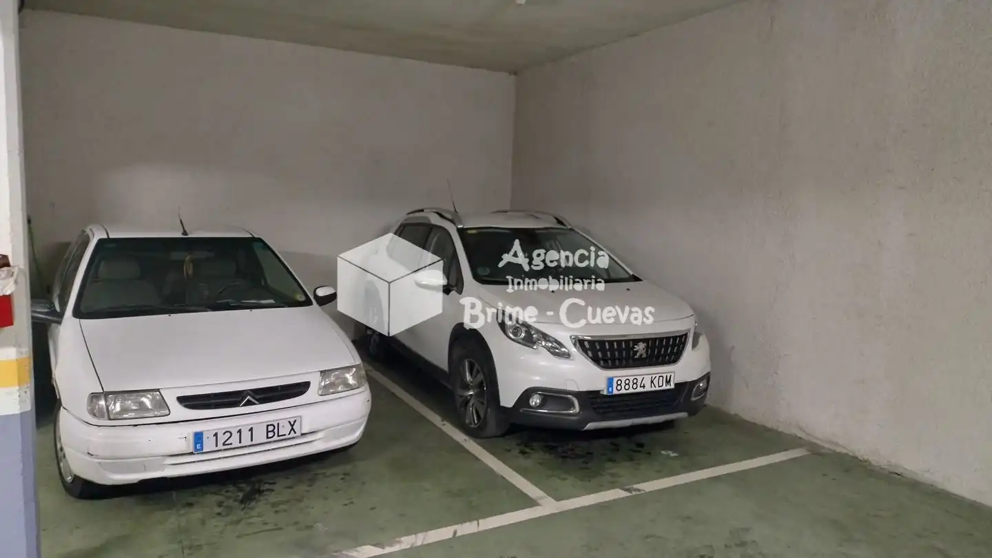 Parkplatz von Garage zum Verkauf in Laviana