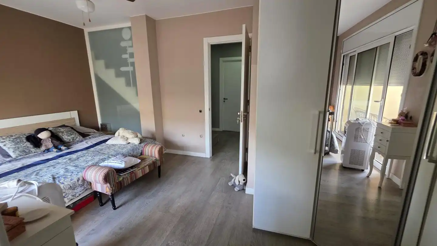 Bedroom of Houses for share in Terrassa  with Furnished, Oven and Washing machine