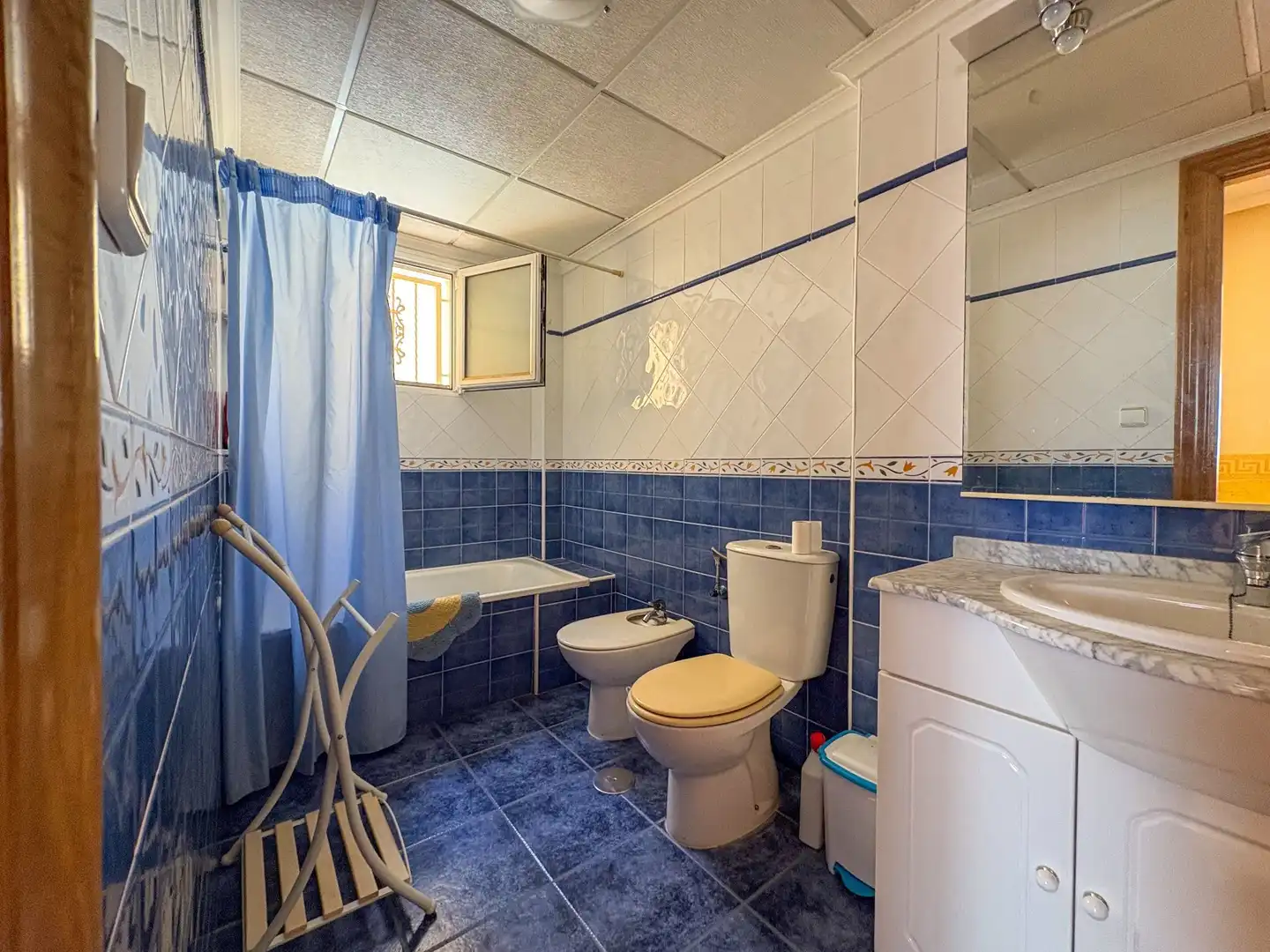 Bathroom of Detached homes for rent in Torrevieja  with Air Conditioner, Heating and Private garden