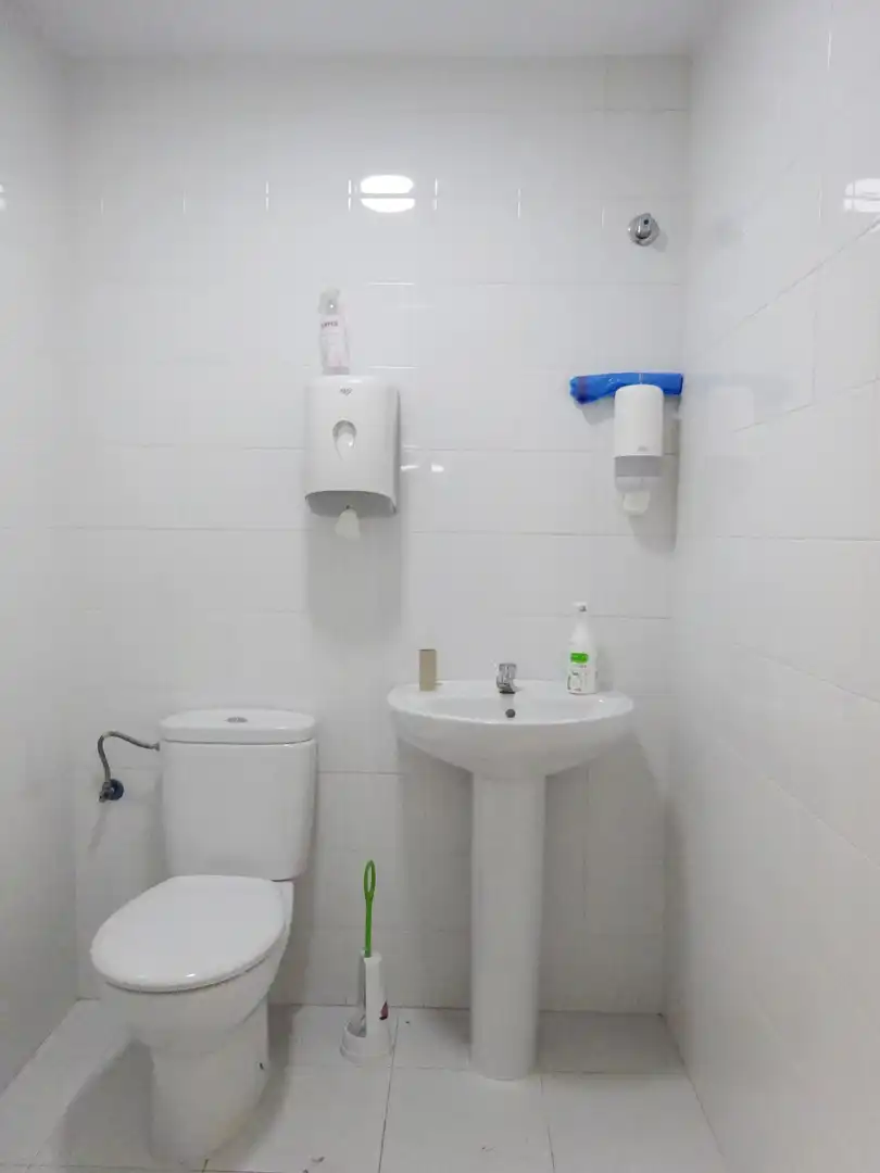 Nave industrial en venta en Calle HERREROS, El Viso del Alcor