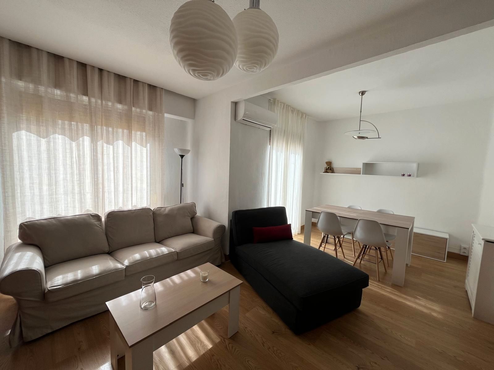 Piso de alquiler en Calle de Donoso Cortés, Arapiles, Chamberí