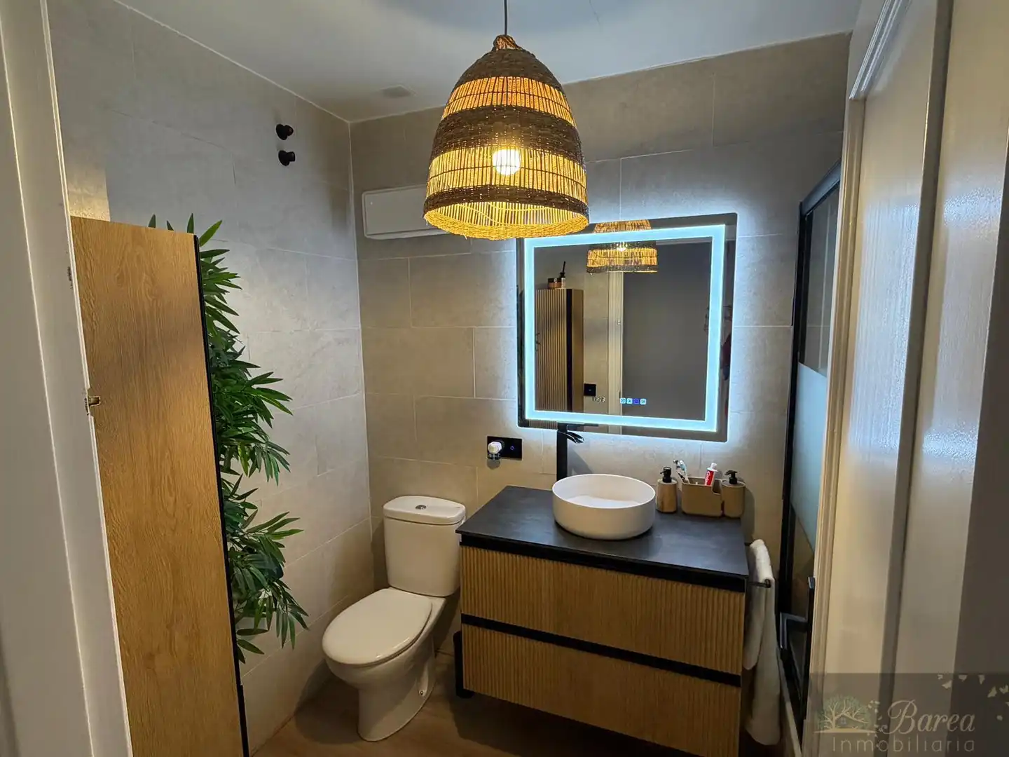 Bathroom of Flat for sale in Rute  with Air Conditioner, Heating and Terrace