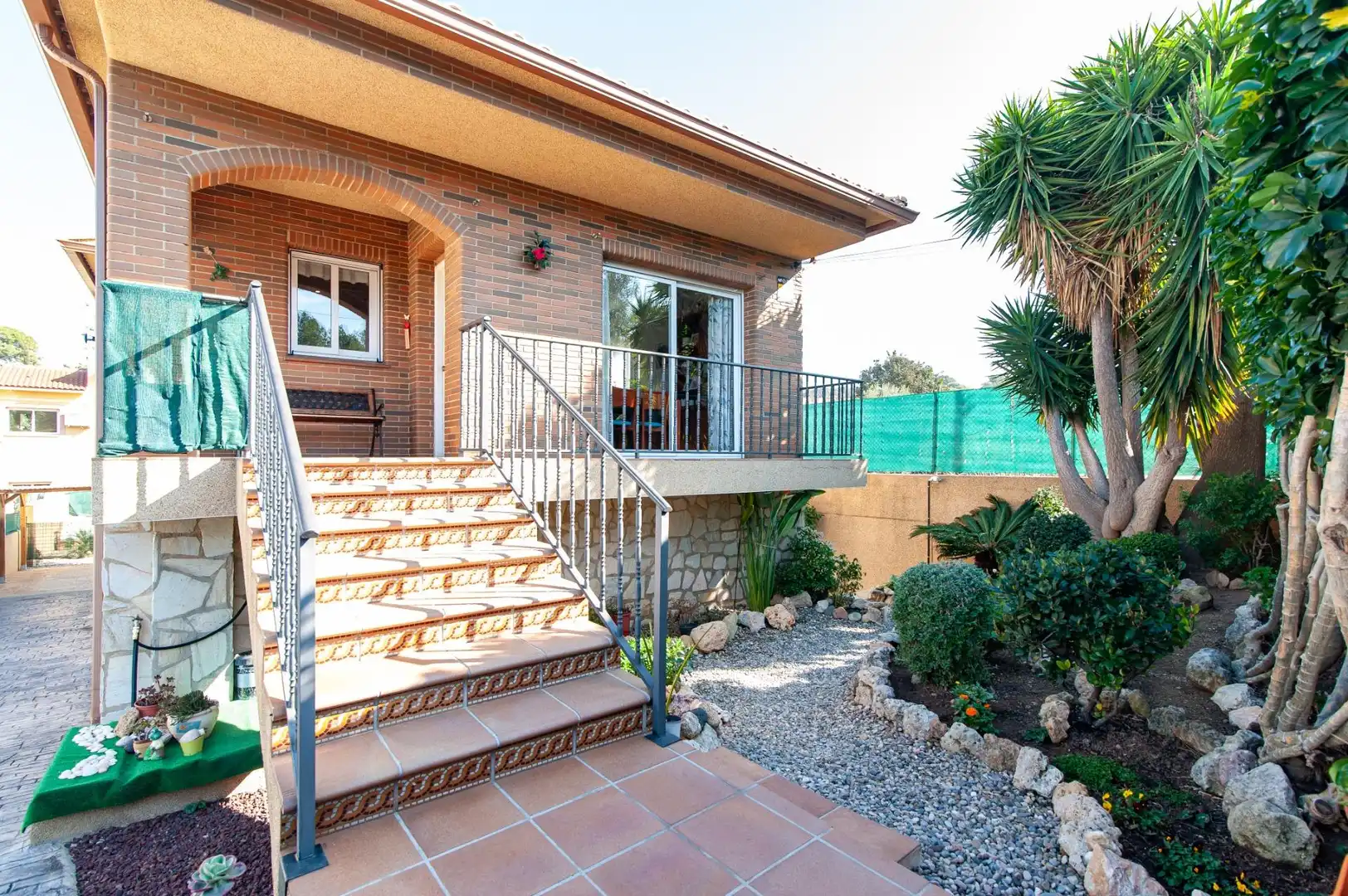 Casa con piscina en venta en Carrer COMTES DE BARCELONA